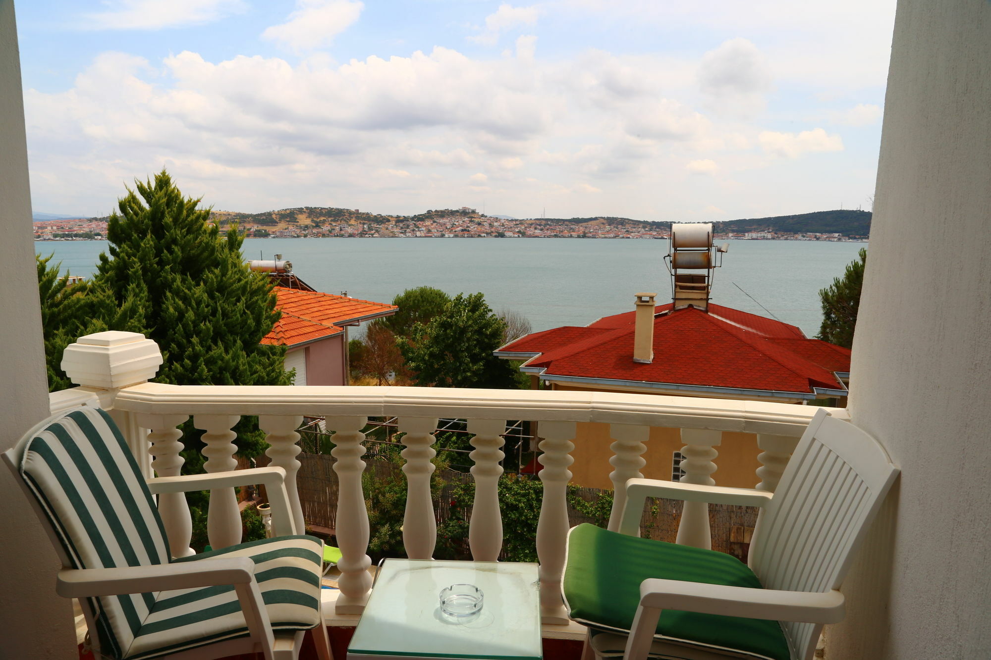 Guzelyali Hotel Ayvalik Ngoại thất bức ảnh